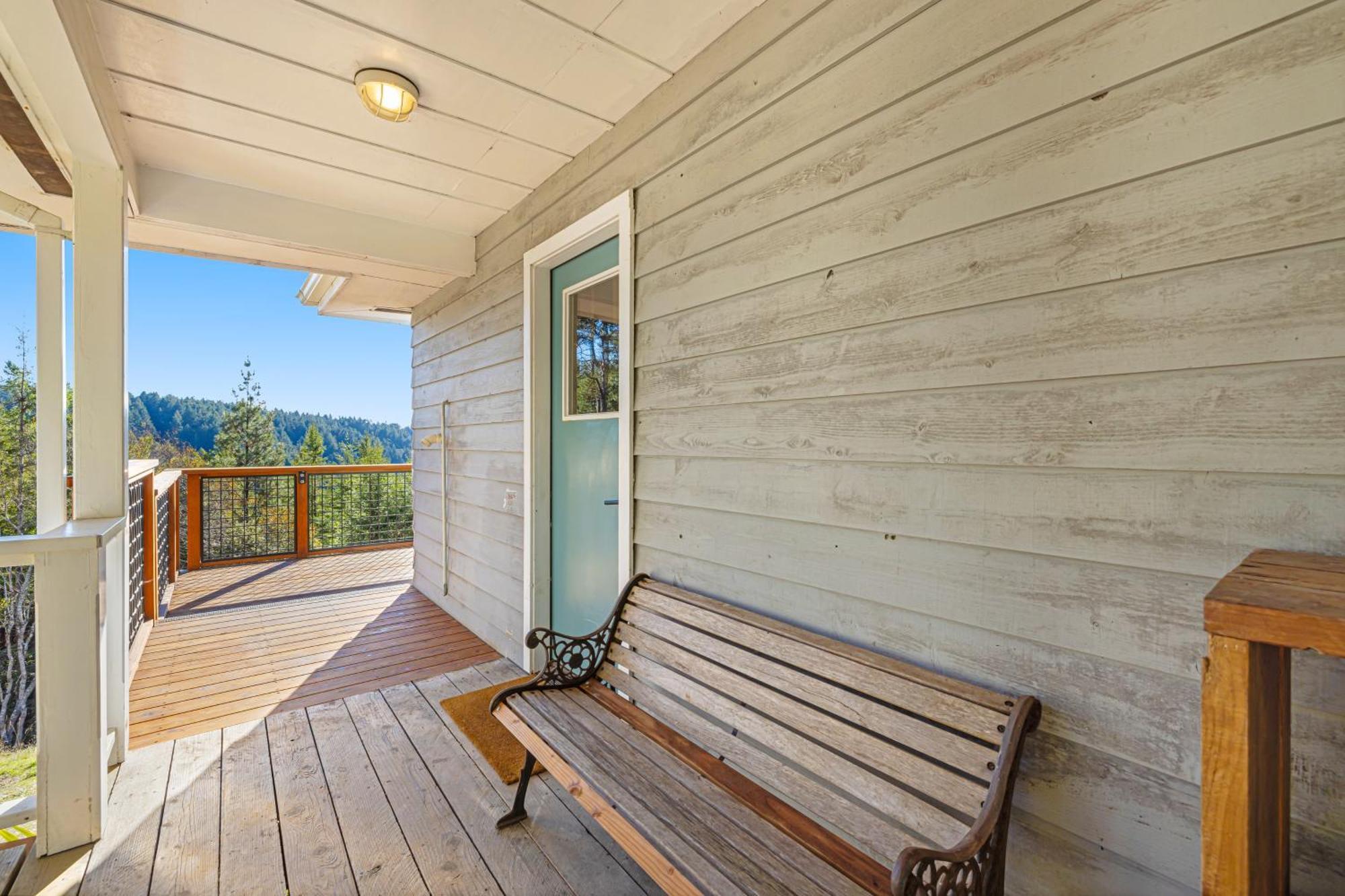 Mendocino Redwood Retreat - Vista Home Albion المظهر الخارجي الصورة