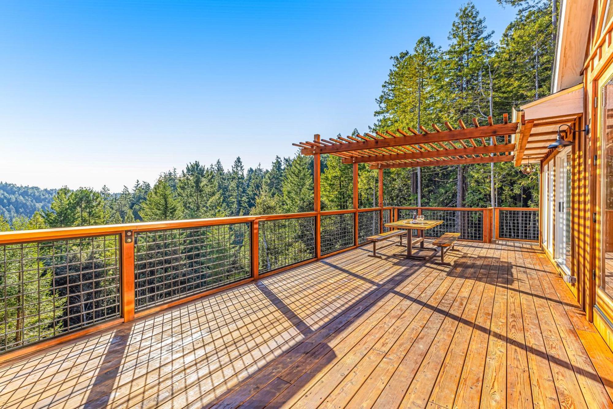 Mendocino Redwood Retreat - Vista Home Albion المظهر الخارجي الصورة