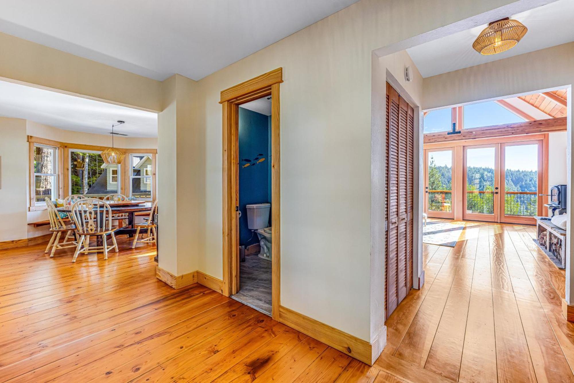 Mendocino Redwood Retreat - Vista Home Albion المظهر الخارجي الصورة