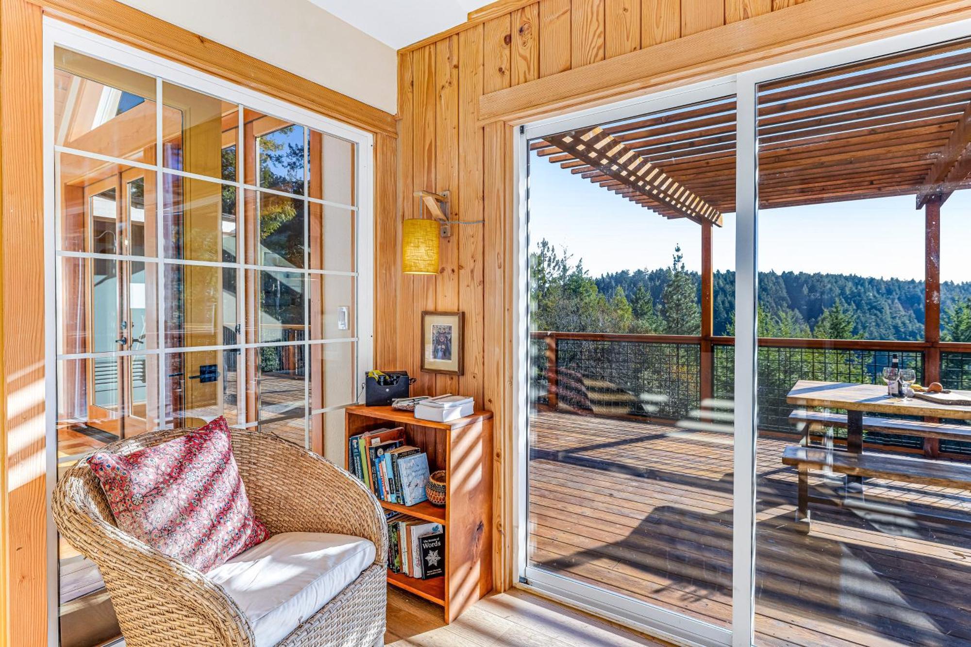 Mendocino Redwood Retreat - Vista Home Albion المظهر الخارجي الصورة