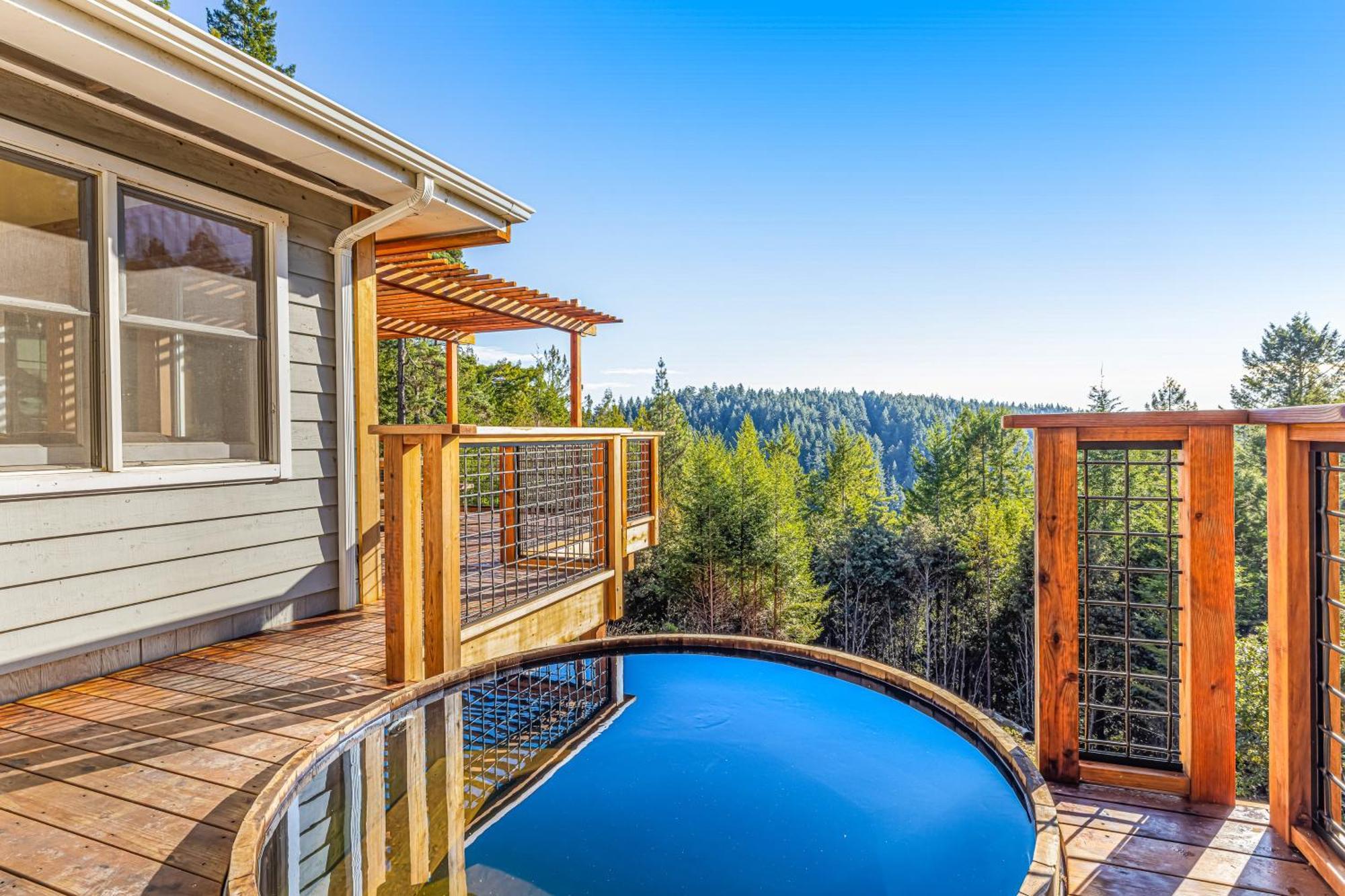 Mendocino Redwood Retreat - Vista Home Albion المظهر الخارجي الصورة