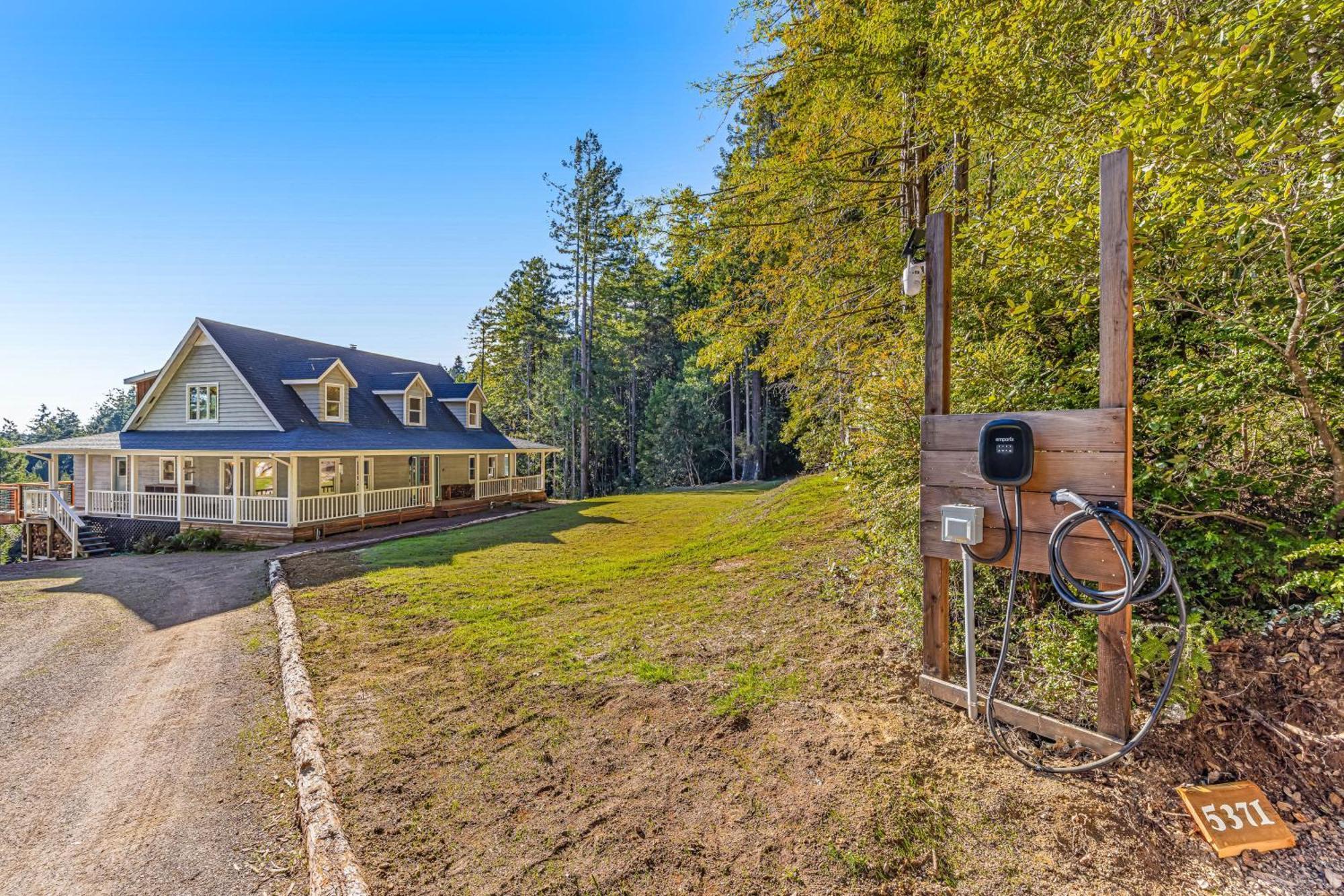 Mendocino Redwood Retreat - Vista Home Albion المظهر الخارجي الصورة