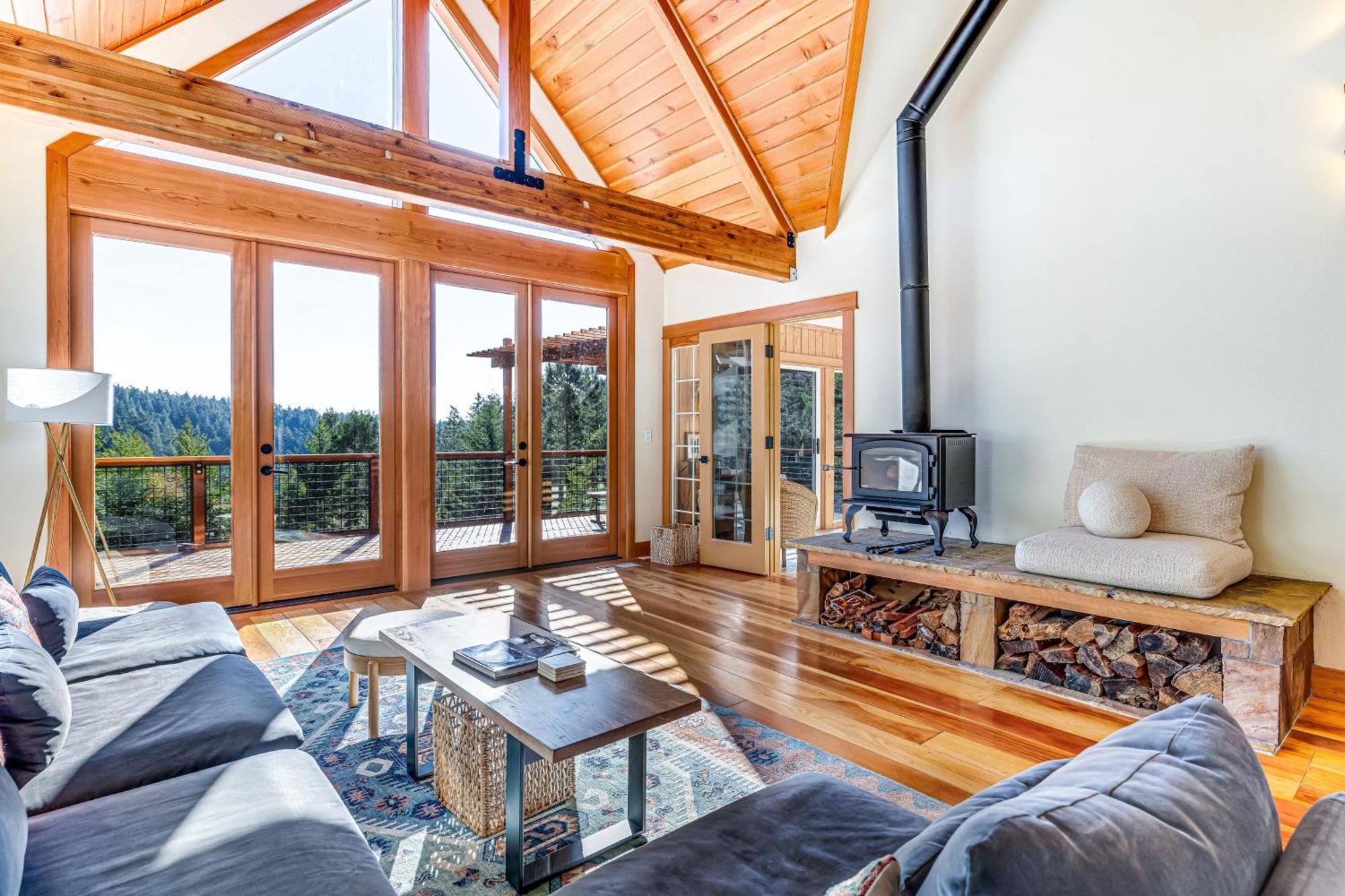 Mendocino Redwood Retreat - Vista Home Albion المظهر الخارجي الصورة