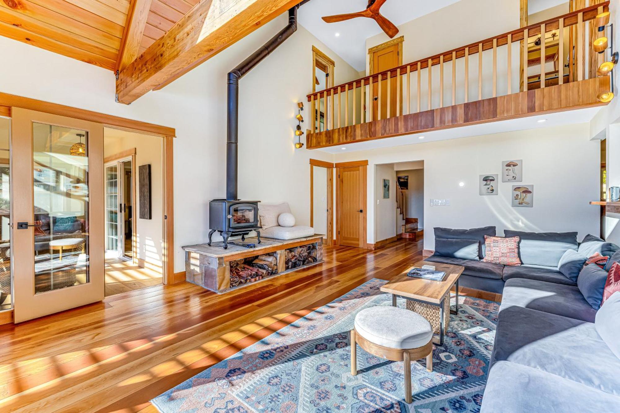 Mendocino Redwood Retreat - Vista Home Albion المظهر الخارجي الصورة